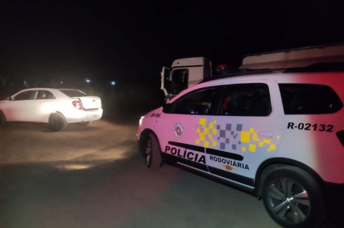 Bariri:Trio  preso por roubar carreta com etanol e render motorista