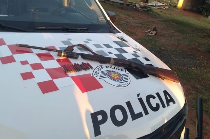 Tr�s s�o presos por furto de gado ap�s abordagem em Ubirajara