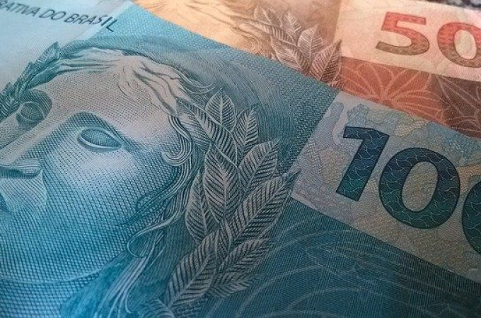 Famlias com dvidas em atraso crescem para 67,3% em abril