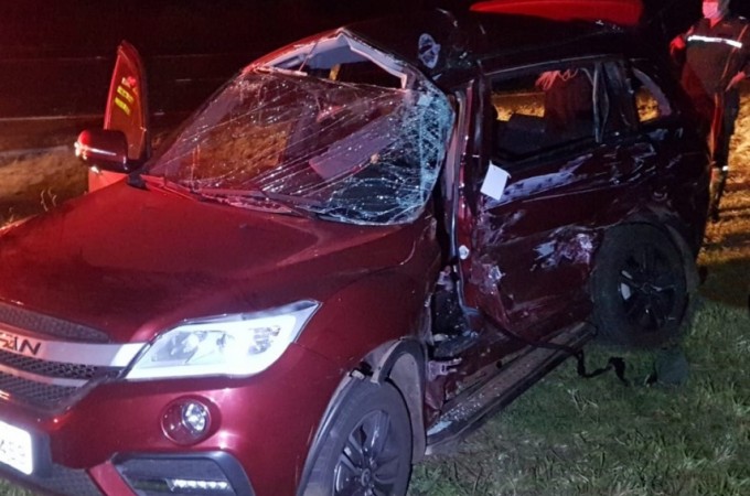 Casal e motorista morrem em acidente na Rodovia em Ja�