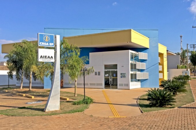 Associao de Engenheiros e Arquitetos tem nova diretoria