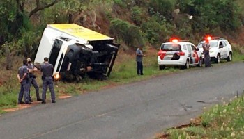 motociclista-morre-apos-acidente-com-caminhao-em-vicinal-de-itapolis