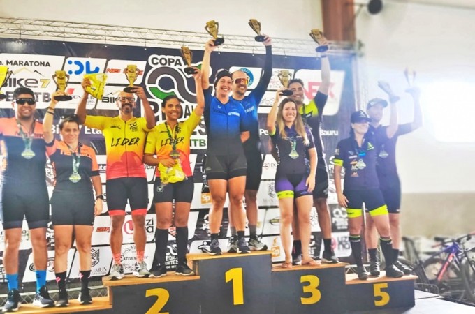 MTB: Atletas de Ibitinga conquistaram trofus em Ja