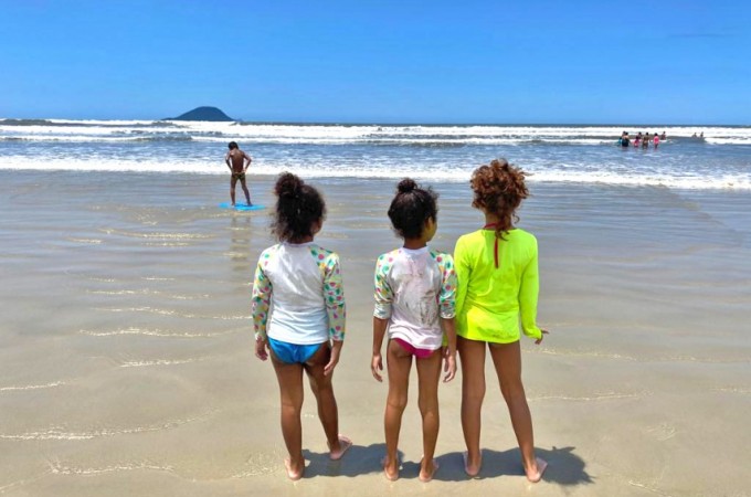 Projeto Criana Feliz levou 24 Crianas para praia