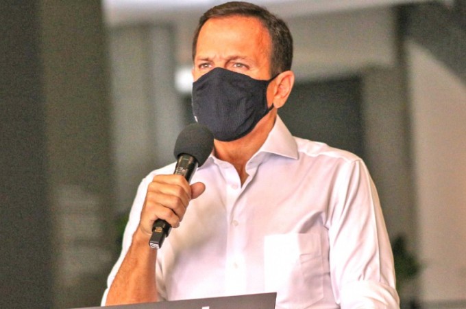 Governador anunciou reajuste de salrios dos servidores