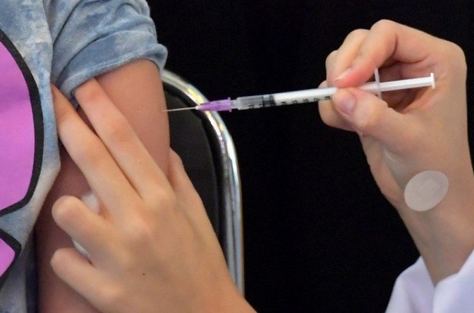 Covid-19: Ibitinga inicia 4 dose para idosos acima de 80 anos