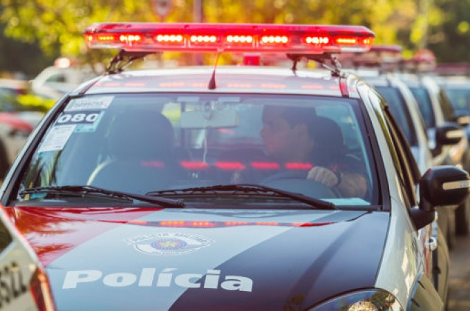 Ibitinga: Carro � roubado por criminosos armados