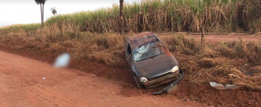 itapolis-motorista-morre-ao-ser-arremessado-de-carro-em-vicinal