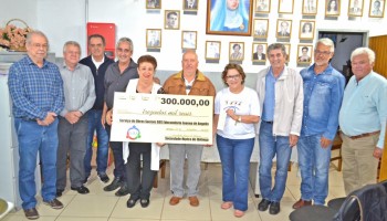 hipica-fez-doacao-de-rs-330-mil-para-s.o.s.-e-instituicao-olhar-azul