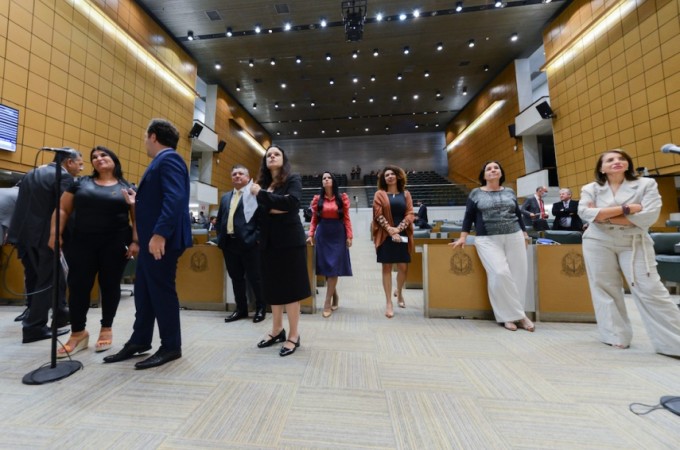 Alesp aprova aumento nos subsdios do governador, vice e secretrio