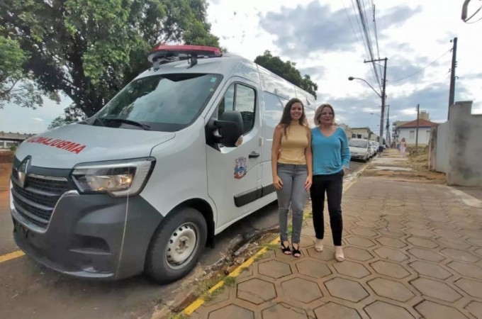  Ibitinga recebeu Ambulncia zero km