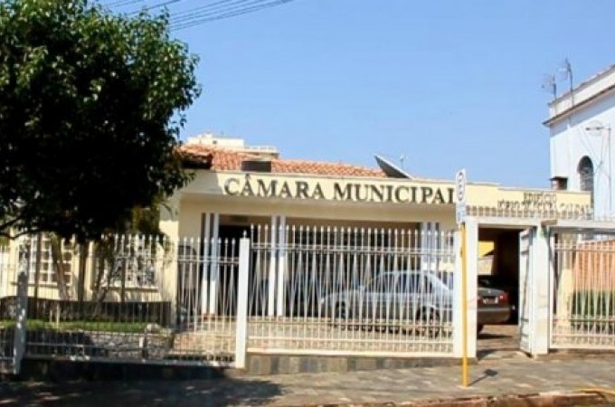 Prdio da Cmara de Vereadores comeou a ser reformado