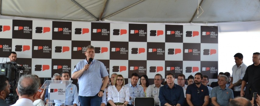 governador-tarcisio-entregou-22-moradias-para-idosos-em-ibitinga