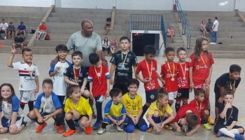 campeonato-da-escolinha-de-futsal-do-planalto-revelou-campeoes