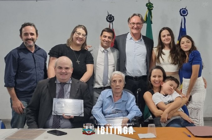 Cmara de Vereadores entregou Ttulos de Cidadania Ibitinguense