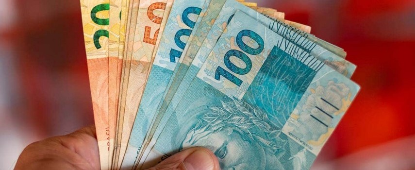 governo-de-sp-sanciona-novo-salario-minimo-paulista-de-rs-1.640