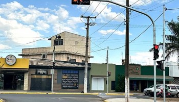 novos-semaforos-iniciam-funcionamento-no-passeiodromo