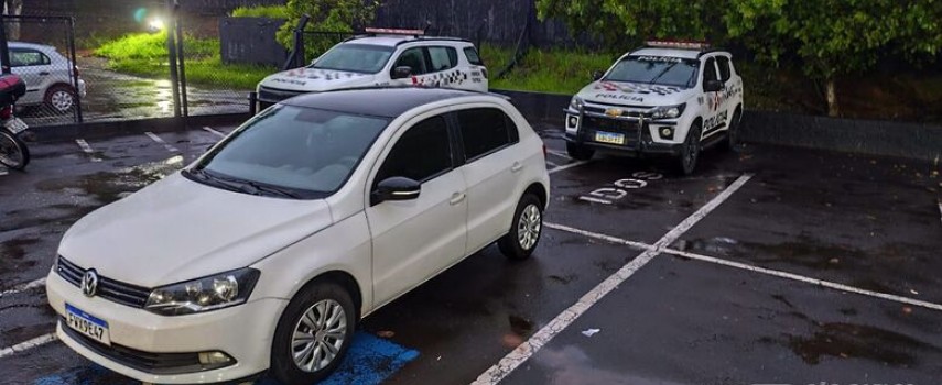 sao-carlos-tatico-da-pm-recupera-carro-furtado-em-ibitinga