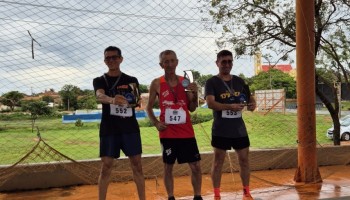 corrida-de-rua-atletas-de-ibitinga-conquistaram-medalhas-em-iacanga
