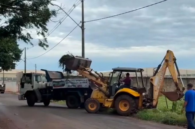 Mutiro da Limpeza continua no Jd. Paraso e Jd. Bela Vista