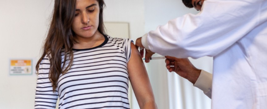 prevencao-do-cancer-vacina-do-hpv-esta-disponivel-dos-9-aos-19-anos