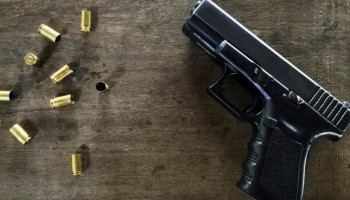 homem-que-matou-amigo-com-disparo-acidental-em-carro-indenizara-orfa