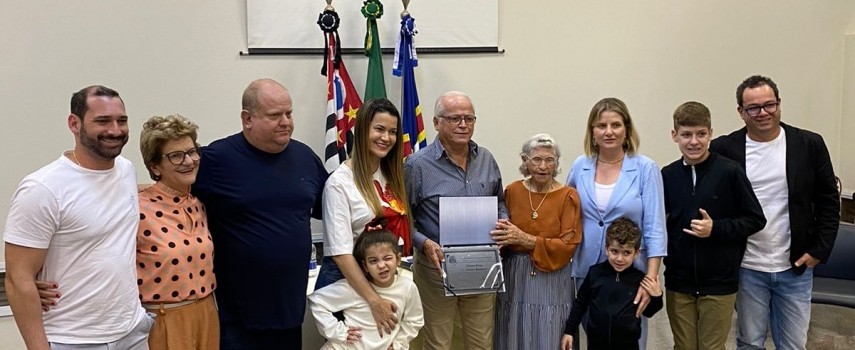 camara-de-vereadores-entregou-titulo-de-cidadao-ibitinguense
