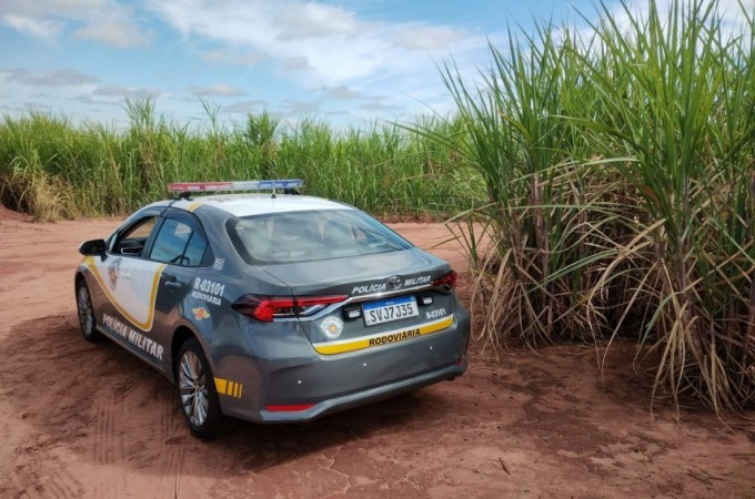 PM Rodovi�ria prendeu homem com drogas na SP-331