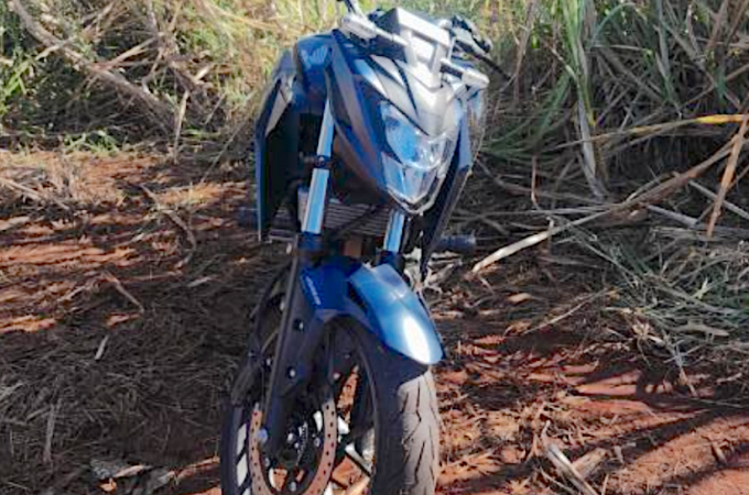 Moto furtada  foi encontrada no canavial