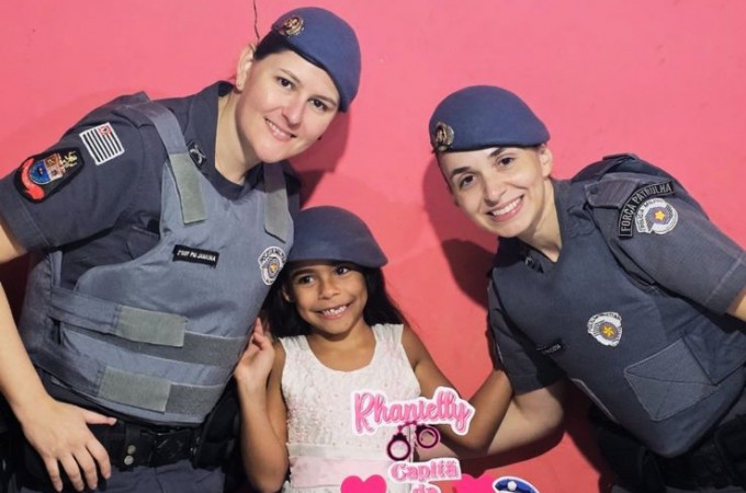 Policias Militares compareceram em festa de anivers�rio