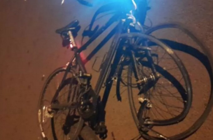 Coliso entre moto e bicicleta deixa feridos na Vila Izolina