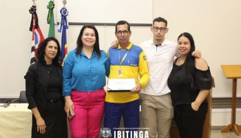 carteiro-recebeu-diploma-de-honra-ao-merito