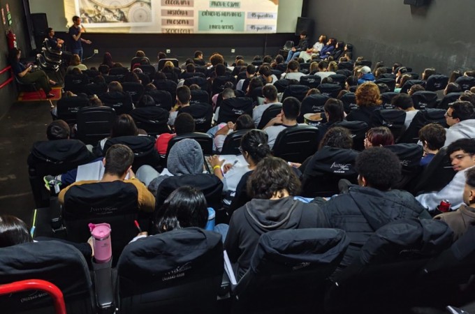 Cinemec sediou 1� Cine Aul�o da Escola Iracema 