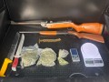 Polcia prendeu homem com armas e drogas em Borborema