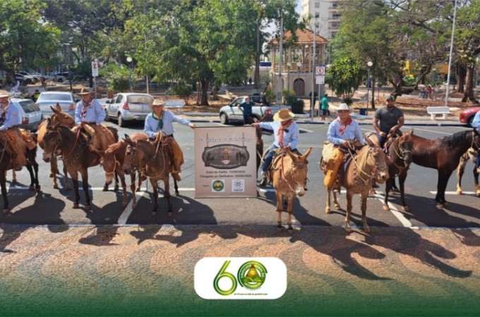 Sindicato Rural apoia a 5 Cavalgada da F, com destino ao Santurio