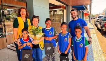 lions-clube-finalizou-campanha-da-visao-com-entrega-de-oculos