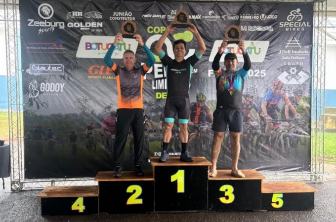 Mountain Bike: Atletas de Ibitinga conquistaram trof�us em Botucatu