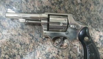 pm-prendeu-homem-com-arma-de-fogo-em-bar