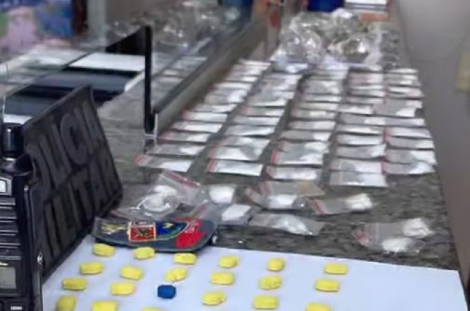 PM desmantela esquema de drogas tipo �Delivery� em Ibitinga