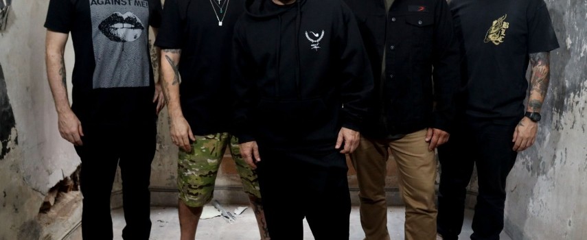 cpm-22-e-thiaguinho-estao-confirmados-na-50a-feira-do-bordado