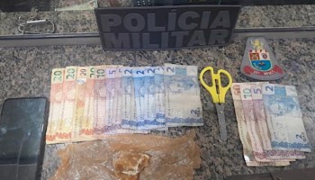 pm-prendeu-homem-comercializando-crack-na-vila-simoes