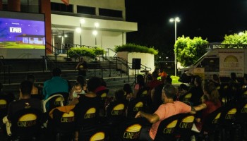 ibitinga-teatro-municipal-sediou-cinema-gratuito-com-pipoca