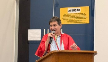 professor-germano-recebeu-comenda-da-ordem-do-brasao