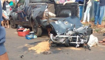 motociclista-morre-apos-bater-em-carro-estacionado-no-centro-de-jau
