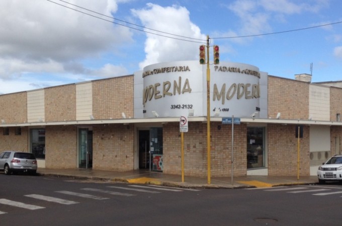 Padaria Moderna comemora 60 anos com doao para o GACCI