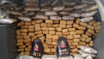 denuncia-anonima-homem-e-preso-com-200-quilos-de-maconha-em-jau