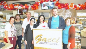 padaria-moderna-comemorou-60-anos-com-doacao-para-o-gacci