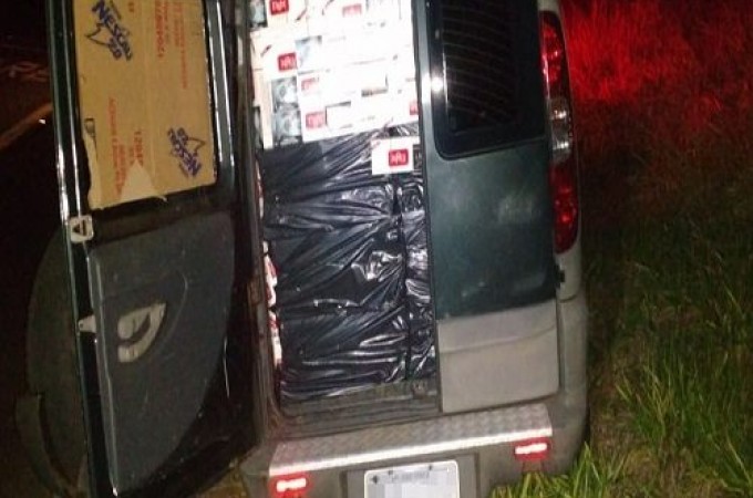 Pol�cia Rodovi�ria apreende 25 mil ma�os de cigarros contrabandeados