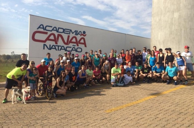 Atletas de Ibitinga e regi�o realizaram 'trein�o' em prol do atleta 