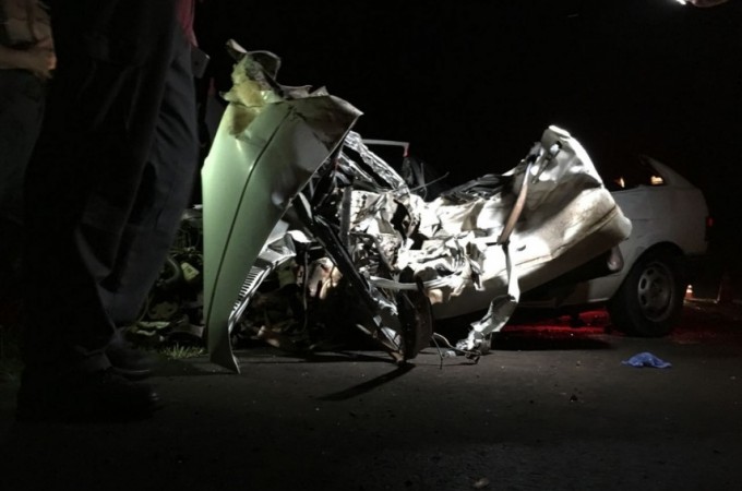 Homem fica gravemente ferido em Bariri aps invadir pista contrria
